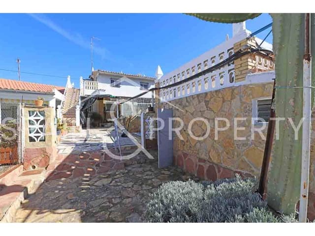 5 soveværelse Villa til salg i Montserrat med swimmingpool - € 185.000 (Ref: 8821548)