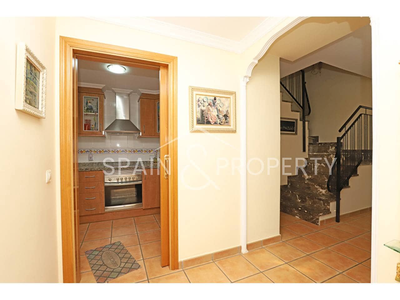 3 soveværelse Villa til salg i Montserrat med swimmingpool - € 280.000 (Ref: 8896101)