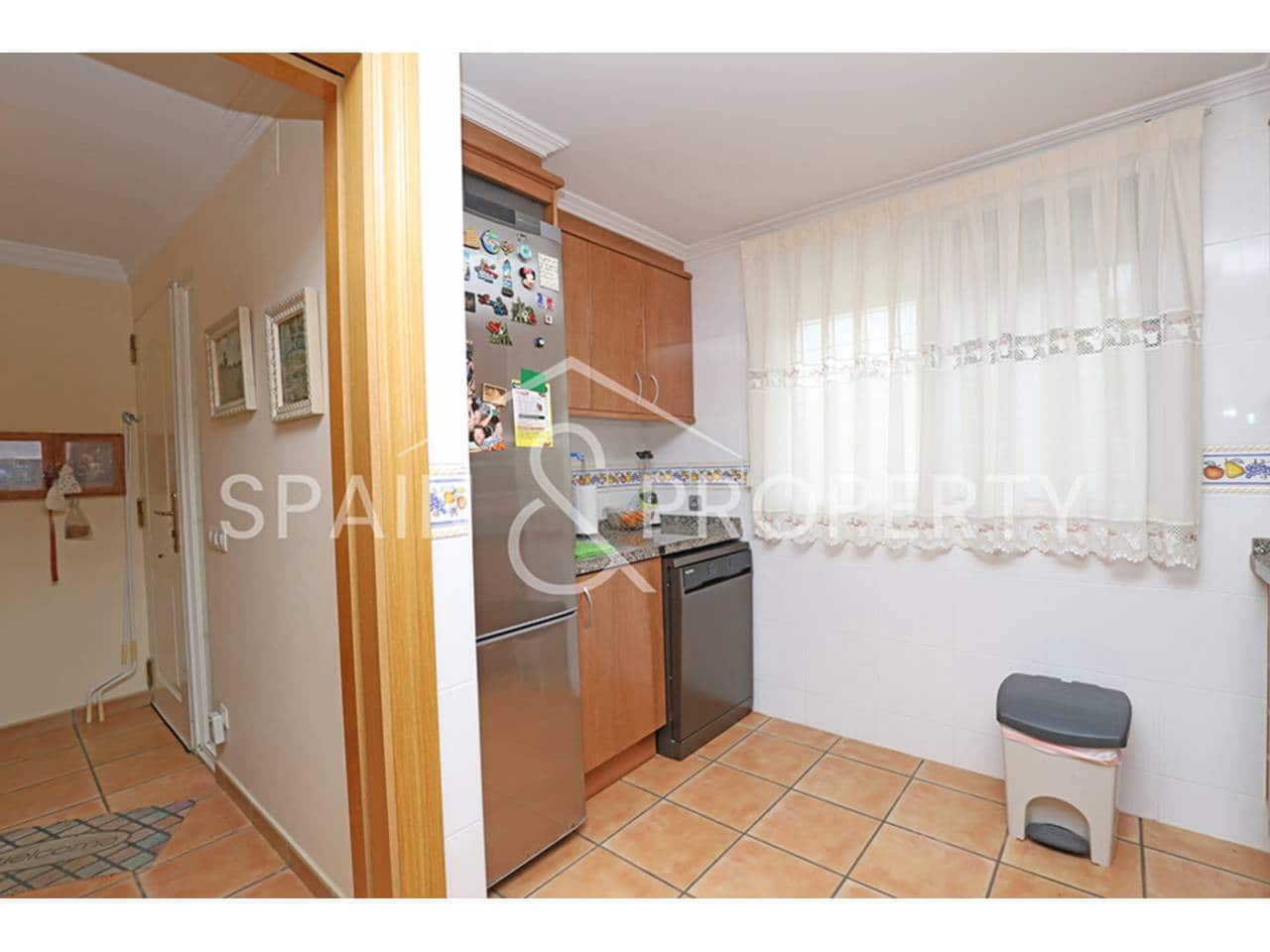 3 soveværelse Villa til salg i Montserrat med swimmingpool - € 280.000 (Ref: 8896101)