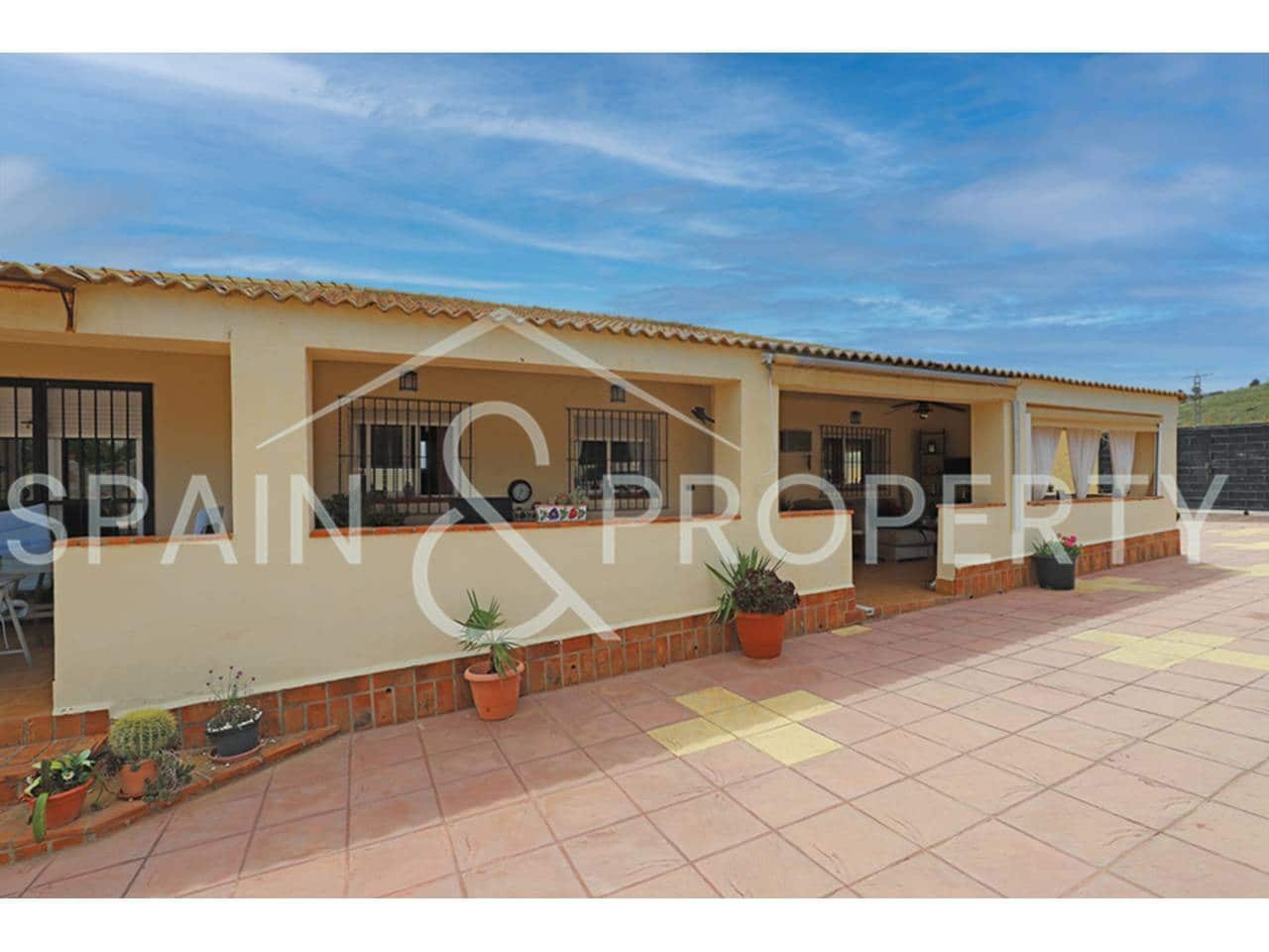 6 chambre Villa/Maison à vendre à Turis avec piscine garage - 329 950 € (Ref: 8938323)