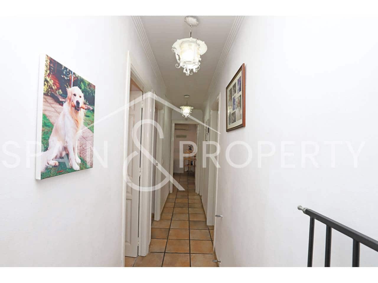 6 chambre Villa/Maison à vendre à Turis avec piscine garage - 329 950 € (Ref: 8938323)