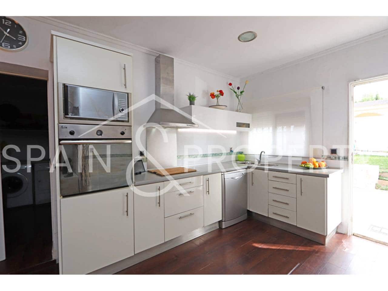 3 soveværelse Villa til salg i Montroy - € 240.000 (Ref: 8971753)