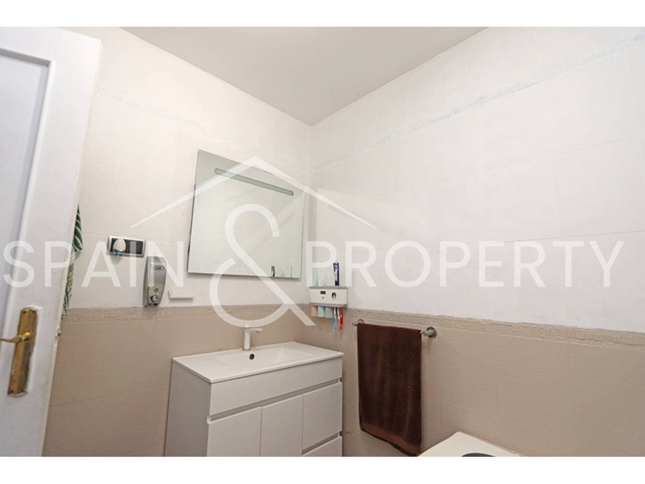 3 soveværelse Villa til salg i Montroy - € 240.000 (Ref: 8971753)