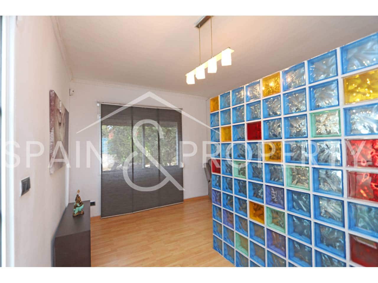 3 soveværelse Villa til salg i Montroy - € 240.000 (Ref: 8971753)