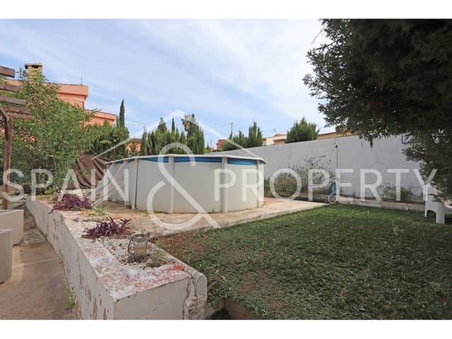 3 bedroom Villa for sale in Montroy - € 240,000 (Ref: 8971753)