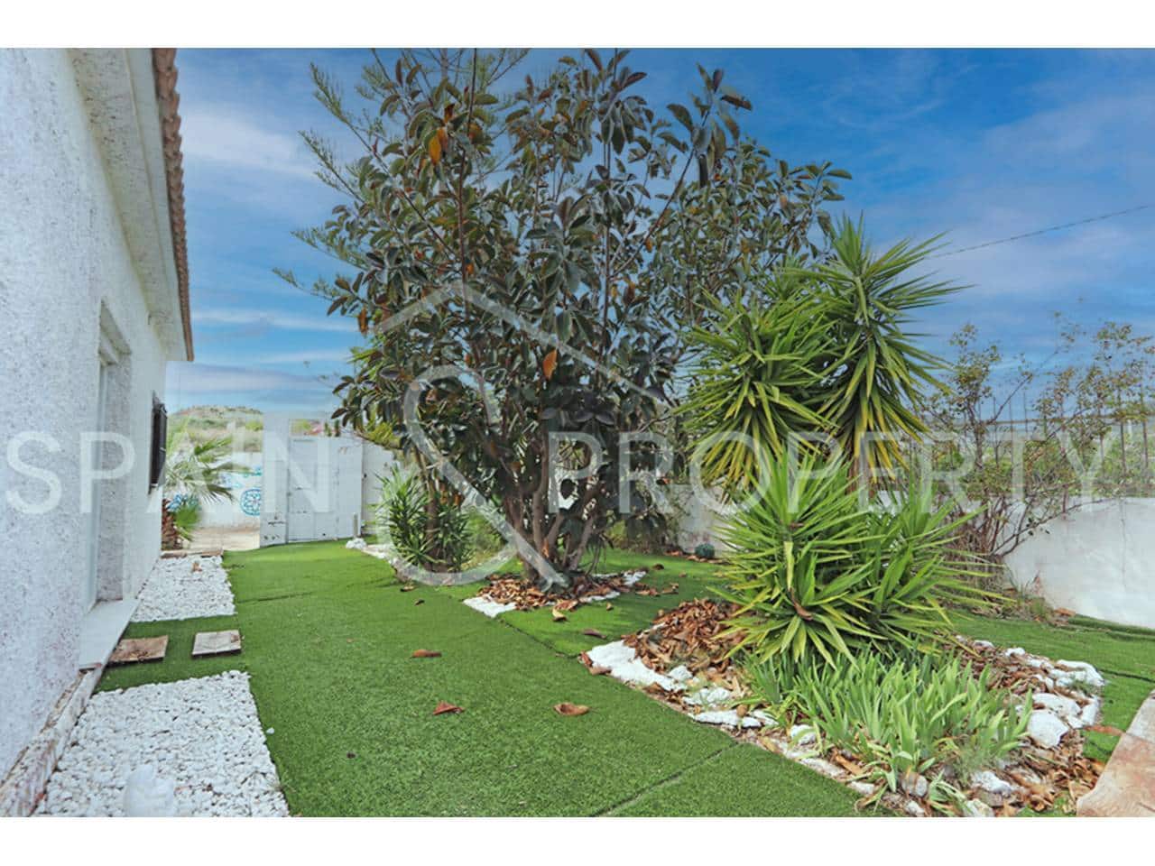 3 soveværelse Villa til salg i Montroy - € 240.000 (Ref: 8971753)