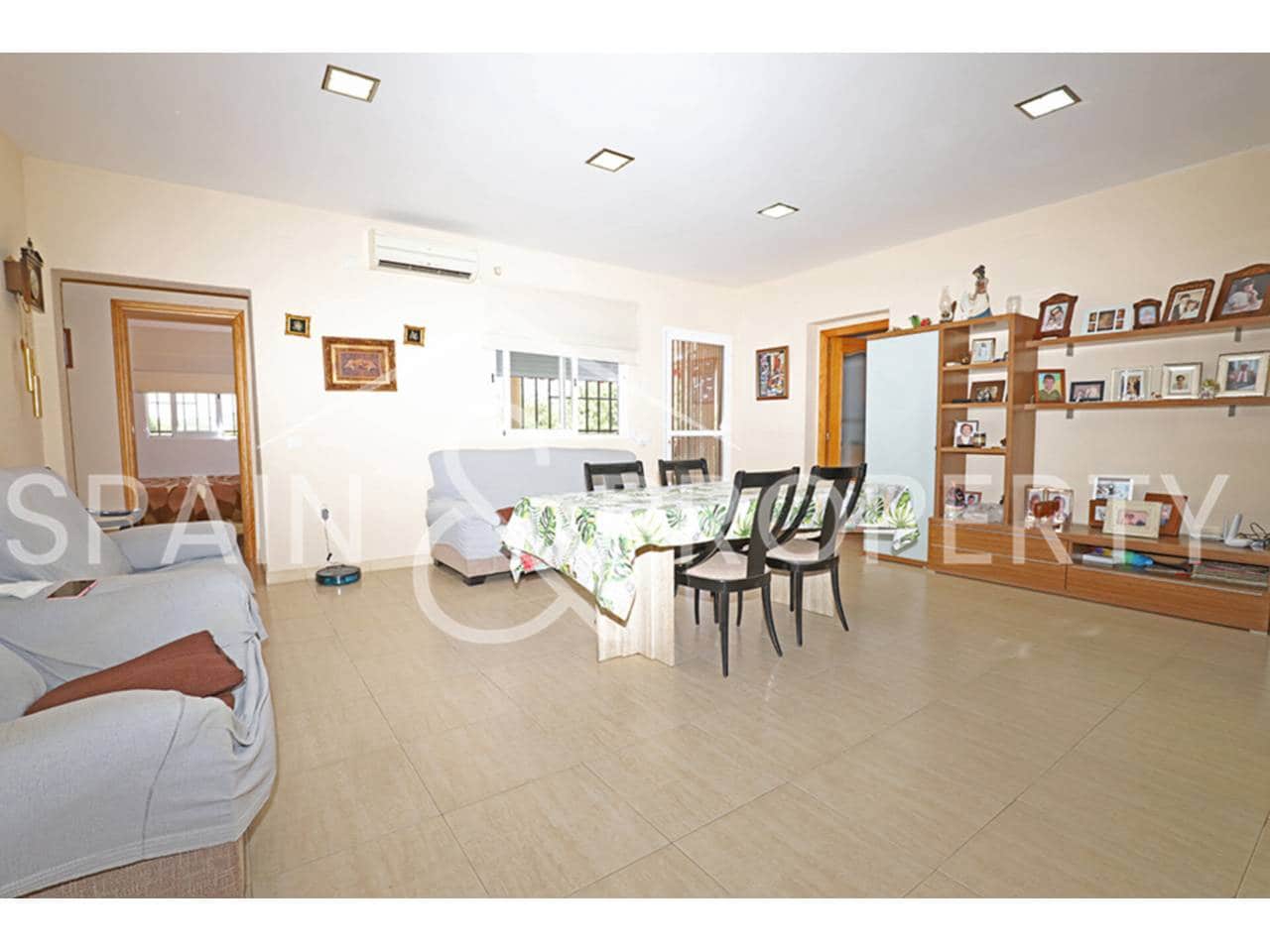 3 soveværelse Villa til salg i Montserrat med swimmingpool garage - € 220.000 (Ref: 9036252)