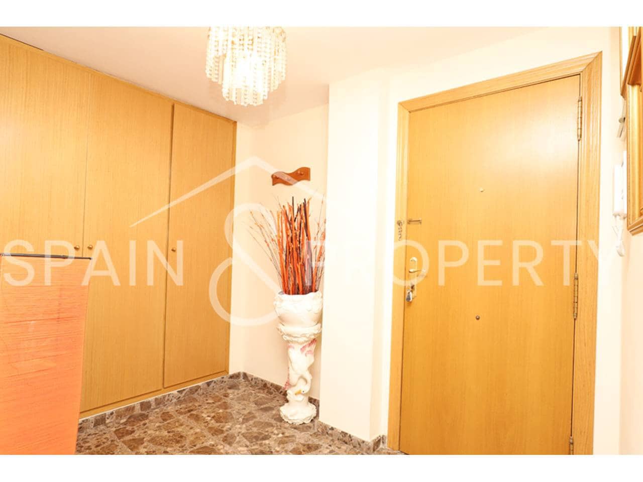 3 soveværelse Lejlighed til salg i Montserrat med garage - € 185.000 (Ref: 9206164)