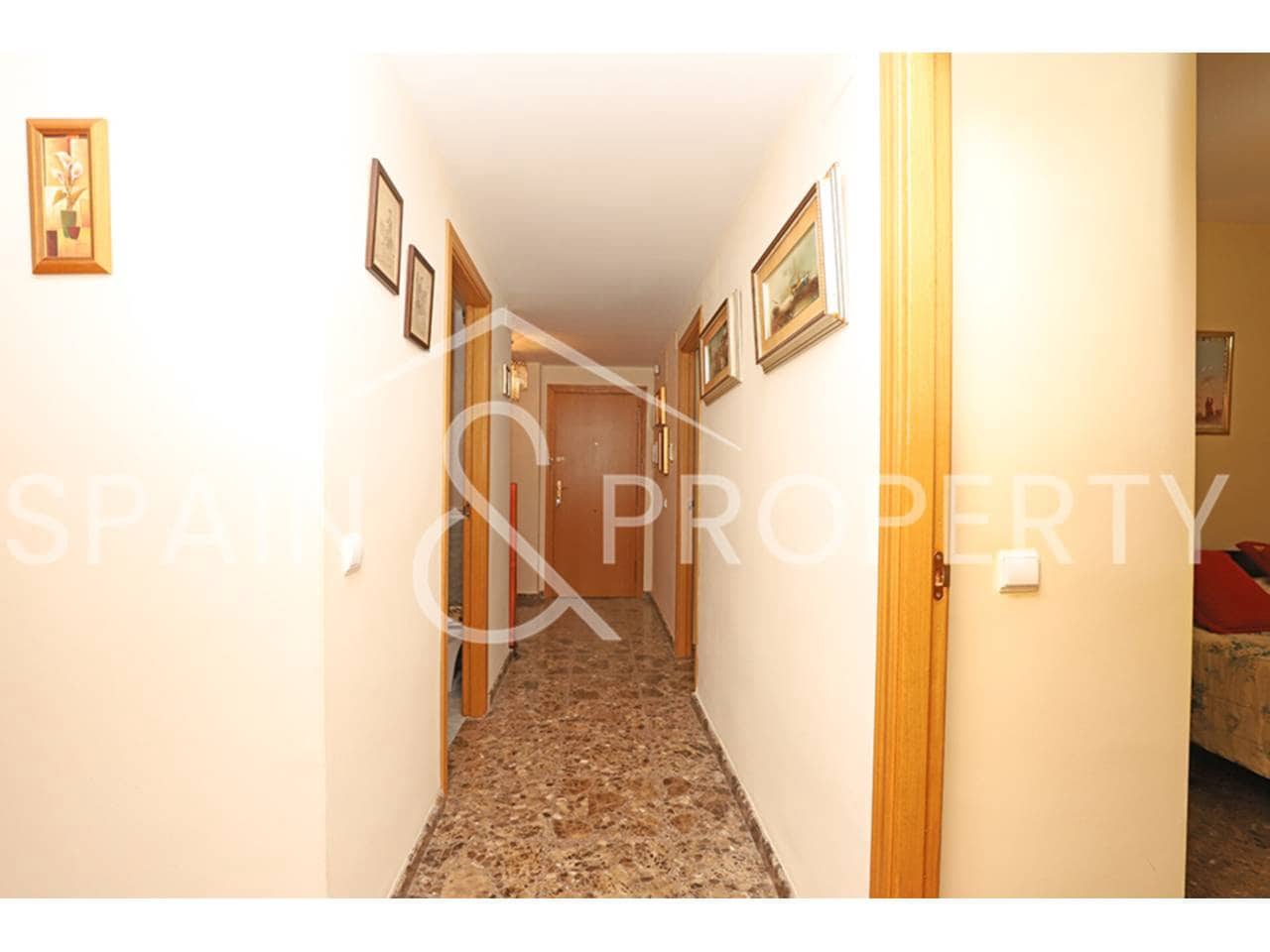 3 soveværelse Lejlighed til salg i Montserrat med garage - € 185.000 (Ref: 9206164)