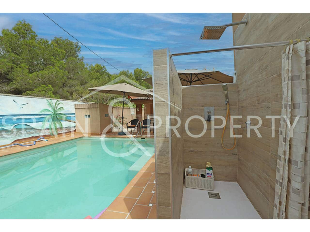 3 soveværelse Villa til salg i Montserrat med garage - € 380.000 (Ref: 9218565)