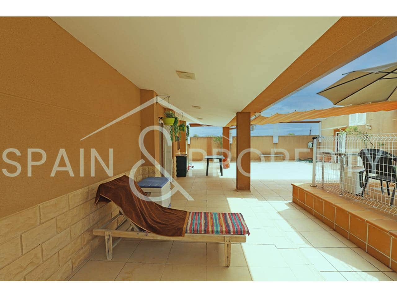 3 soveværelse Villa til salg i Montserrat med garage - € 380.000 (Ref: 9218565)