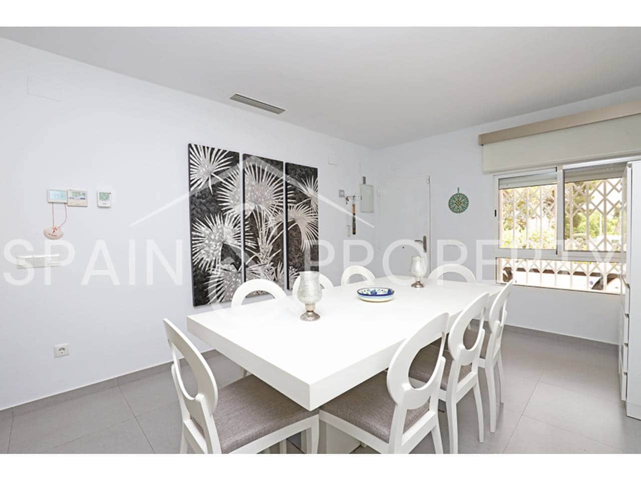 3 soveværelse Villa til salg i Montserrat med garage - € 380.000 (Ref: 9218565)