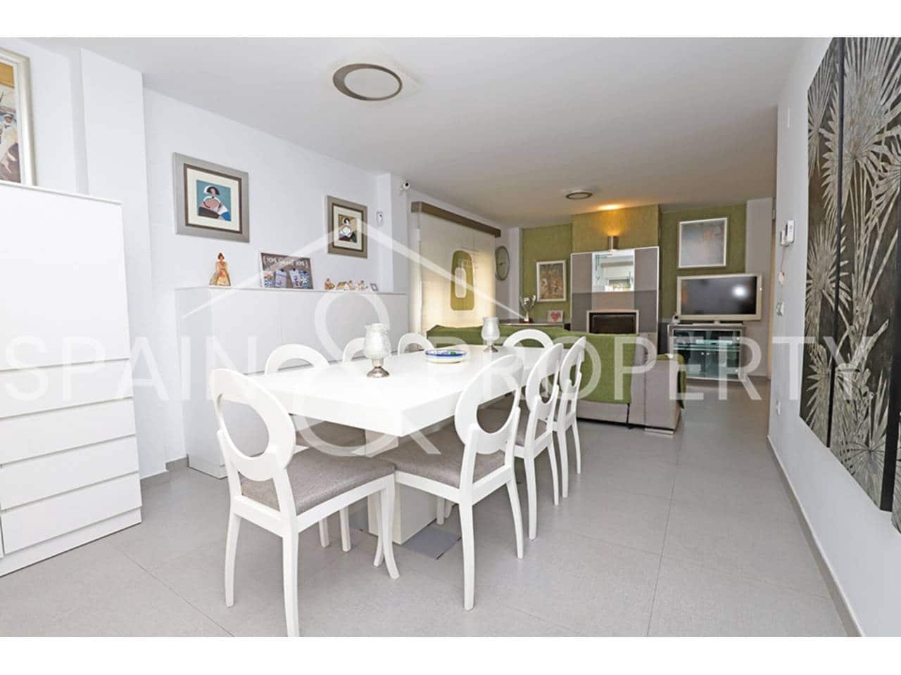 3 soveværelse Villa til salg i Montserrat med garage - € 380.000 (Ref: 9218565)