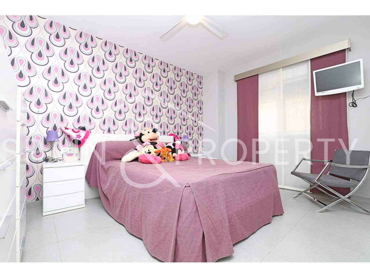 3 soveværelse Villa til salg i Montserrat med garage - € 380.000 (Ref: 9218565)