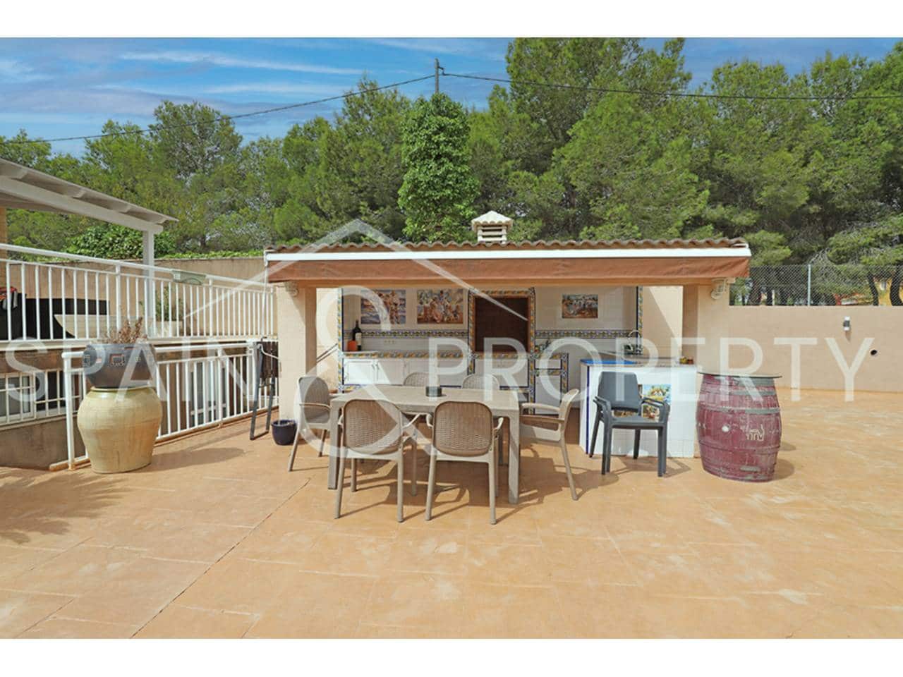 3 soveværelse Villa til salg i Montserrat med garage - € 380.000 (Ref: 9218565)