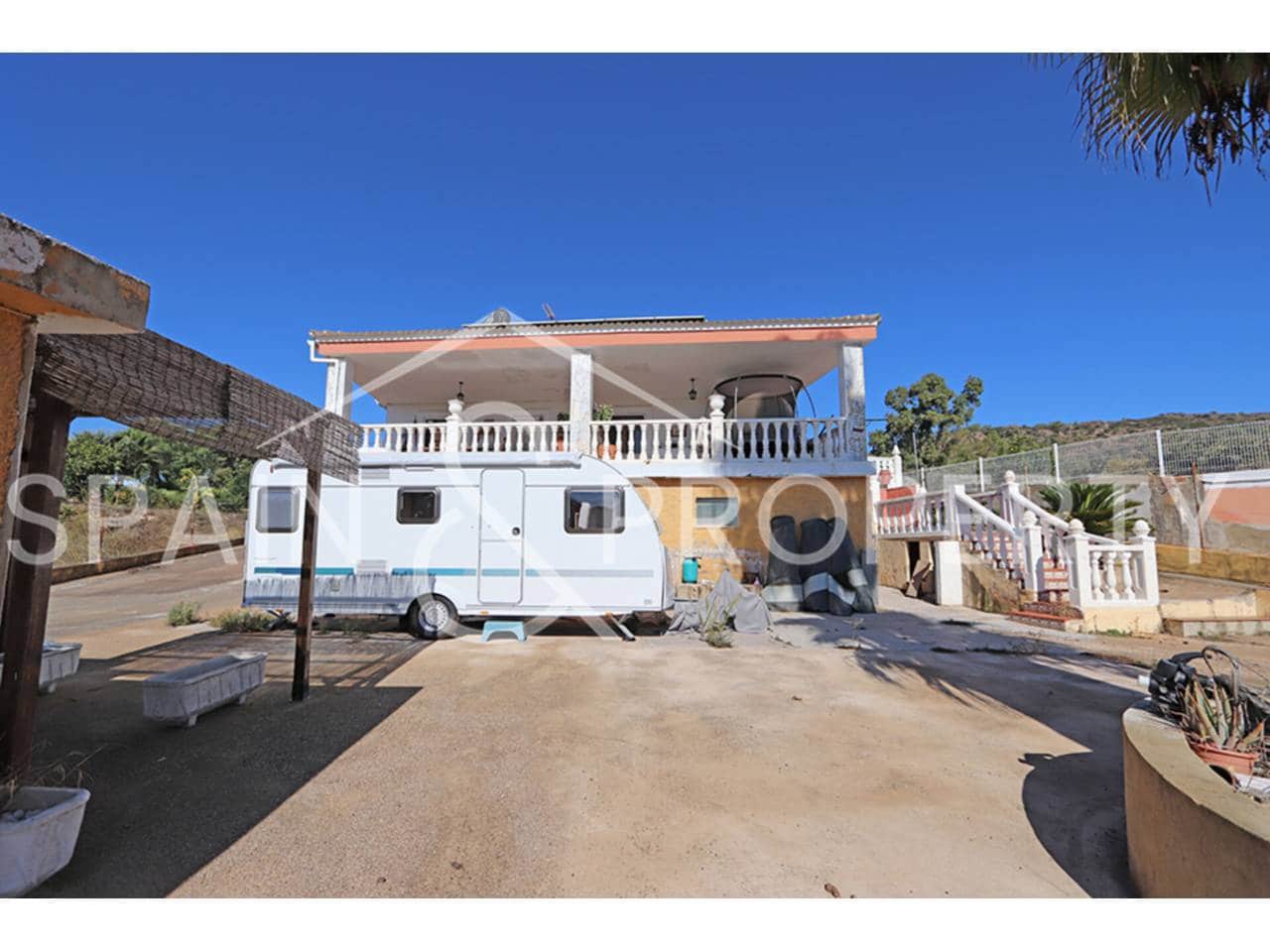 4 bedroom Villa for sale in Montroy with pool garage - € 249,900 (Ref: 9280664)