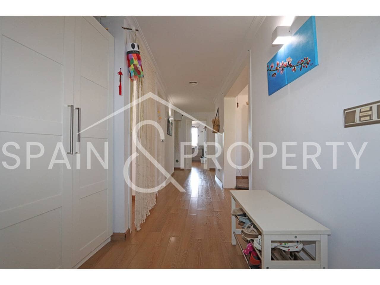 4 bedroom Villa for sale in Montroy with pool garage - € 249,900 (Ref: 9280664)