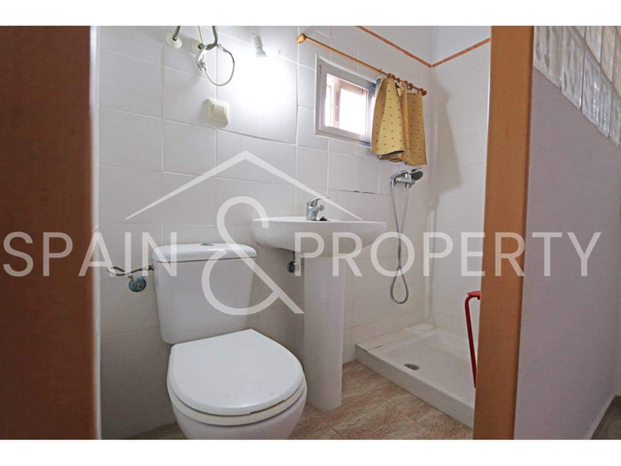 6 soveværelse Villa til salg i Montroy med swimmingpool garage - € 319.000 (Ref: 9293930)