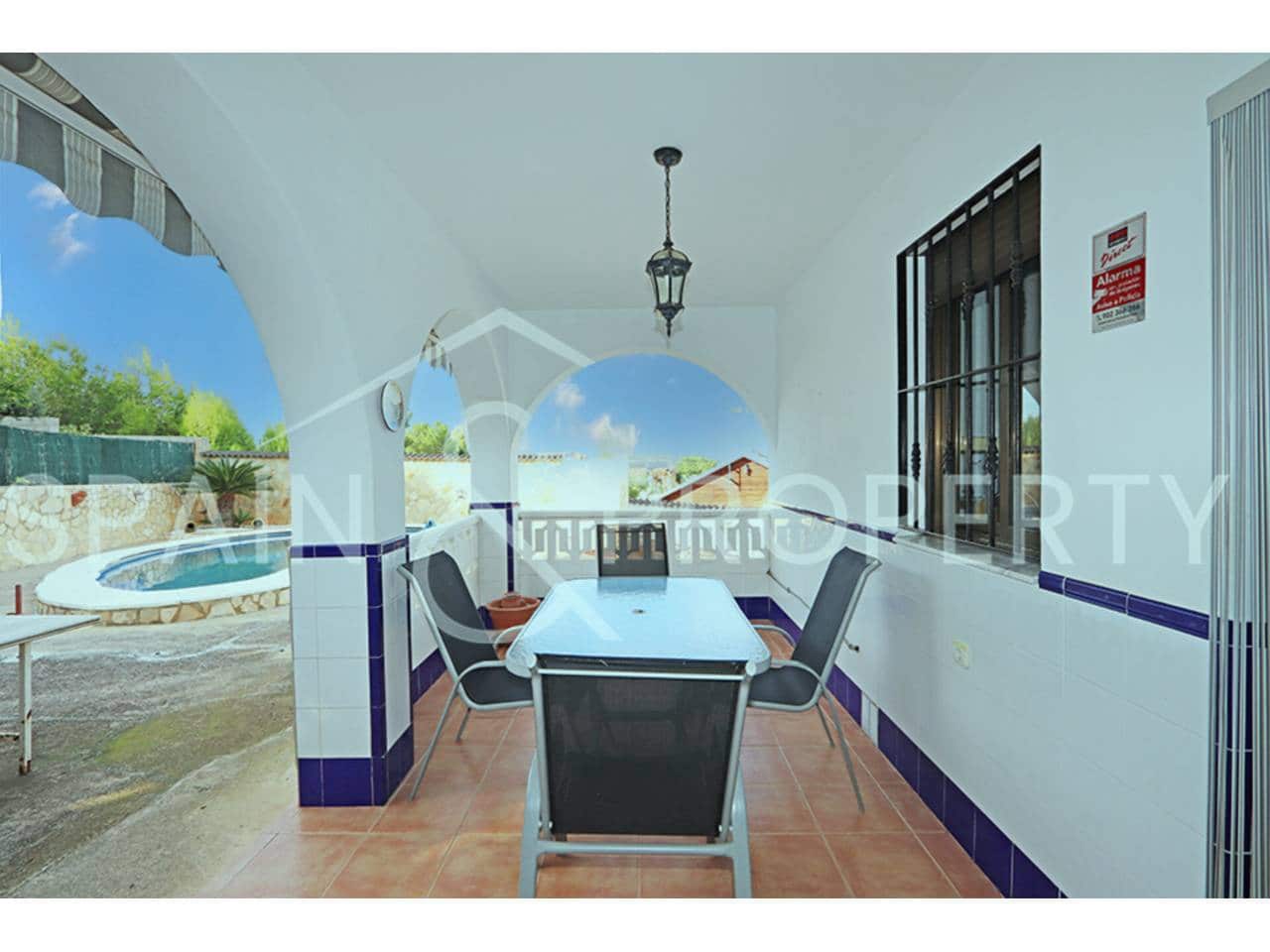 6 soveværelse Villa til salg i Montroy med swimmingpool garage - € 319.000 (Ref: 9293930)