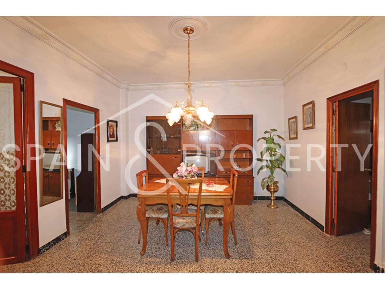 5 Zimmer Haus zu verkaufen in Real mit Garage - 180.000 € (Ref: 9330217)