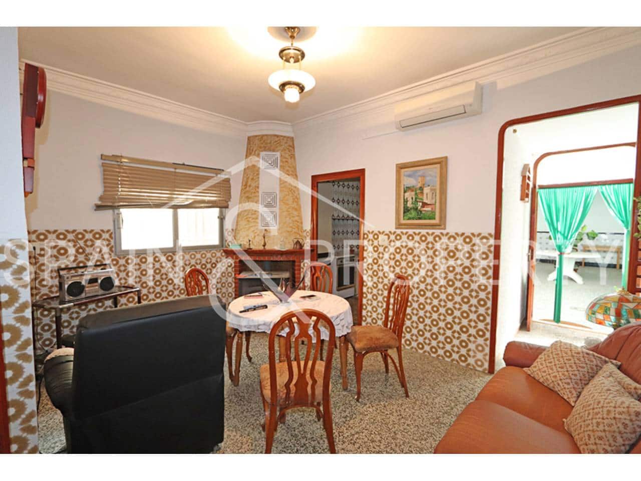 5 Zimmer Haus zu verkaufen in Real mit Garage - 180.000 € (Ref: 9330217)