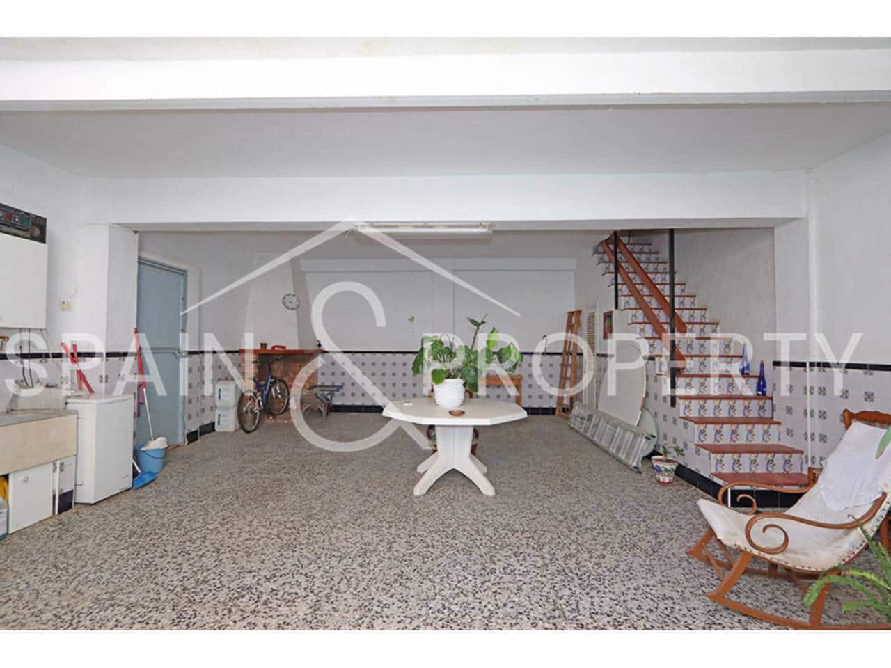 5 Zimmer Haus zu verkaufen in Real mit Garage - 180.000 € (Ref: 9330217)