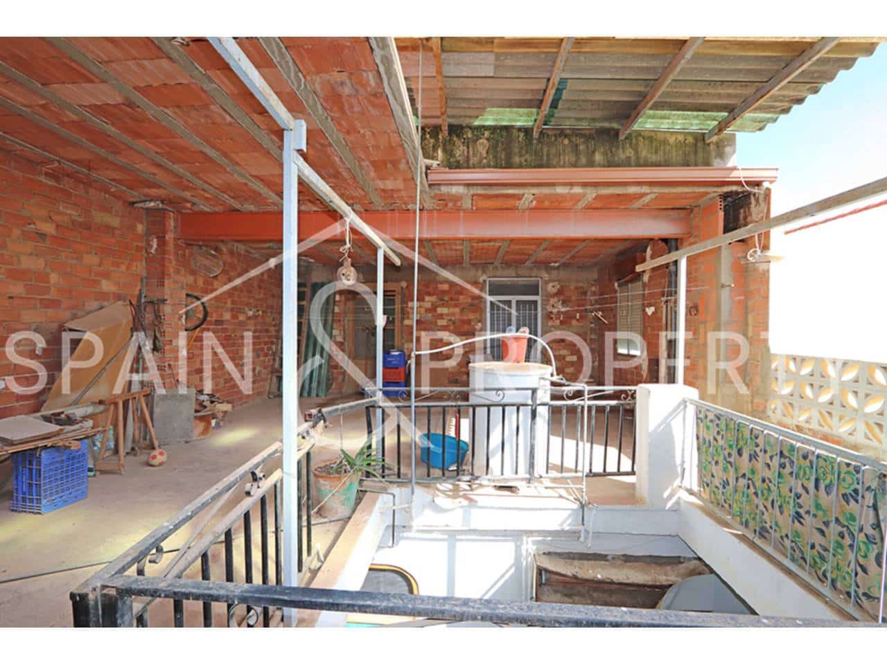 5 Zimmer Haus zu verkaufen in Real mit Garage - 180.000 € (Ref: 9330217)