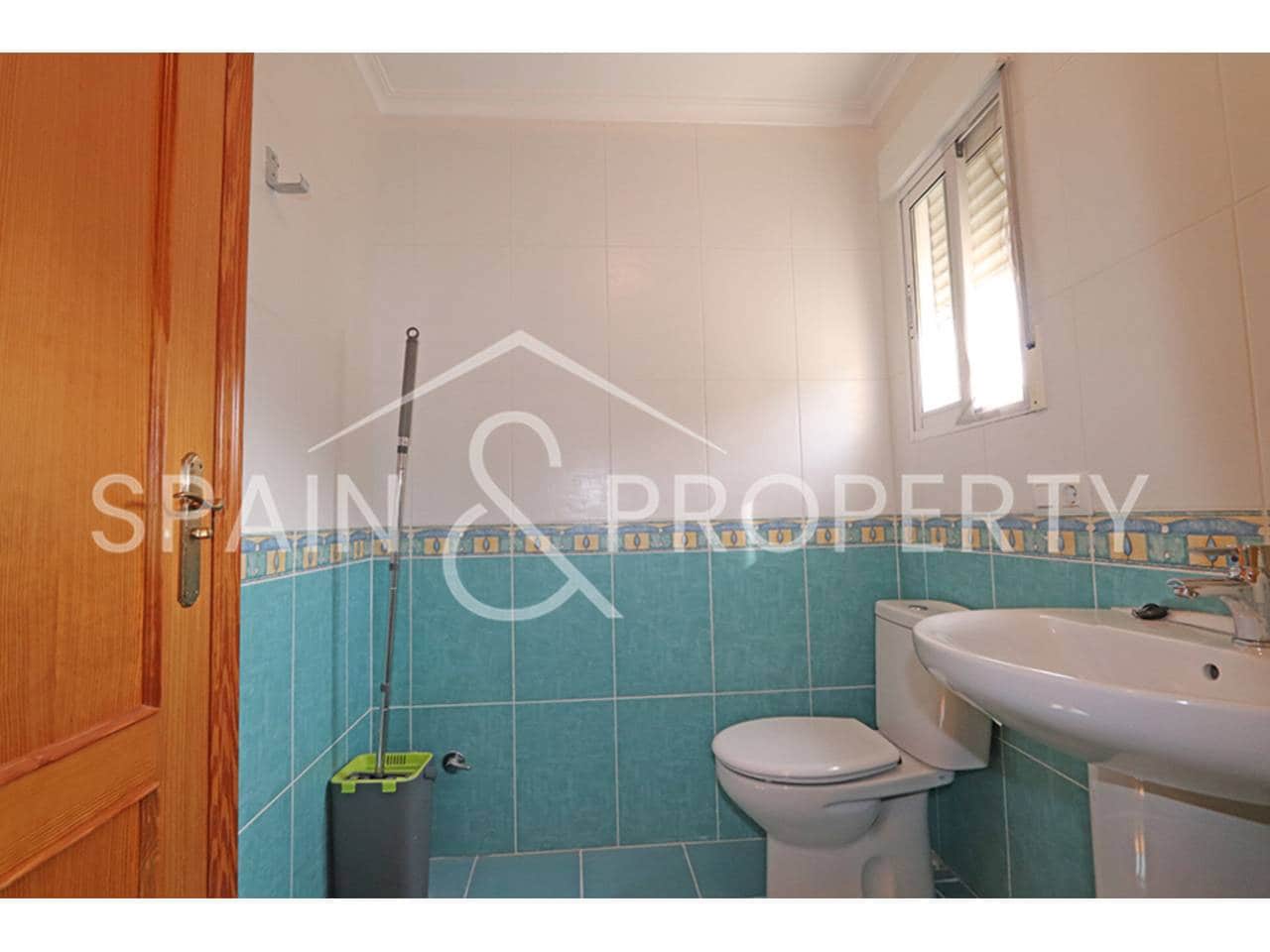 3 soverom Hus til salgs i Montroy med garasje - € 238 000 (Ref: 9340801)