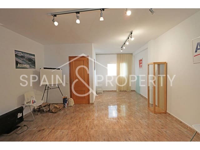 3 bedroom Townhouse for sale in Montroy with garage - € 238,000 (Ref: 9340801)