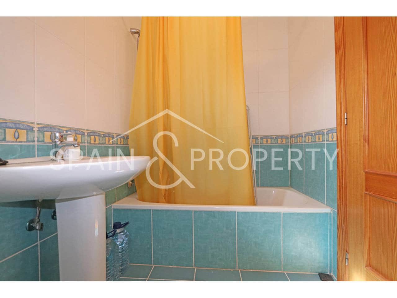 3 soverom Hus til salgs i Montroy med garasje - € 238 000 (Ref: 9340801)