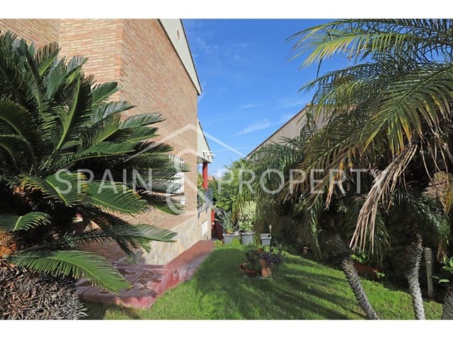 4 soveværelse Villa til salg i Calicanto, Godelleta med swimmingpool garage - € 500.000 (Ref: 9348862)