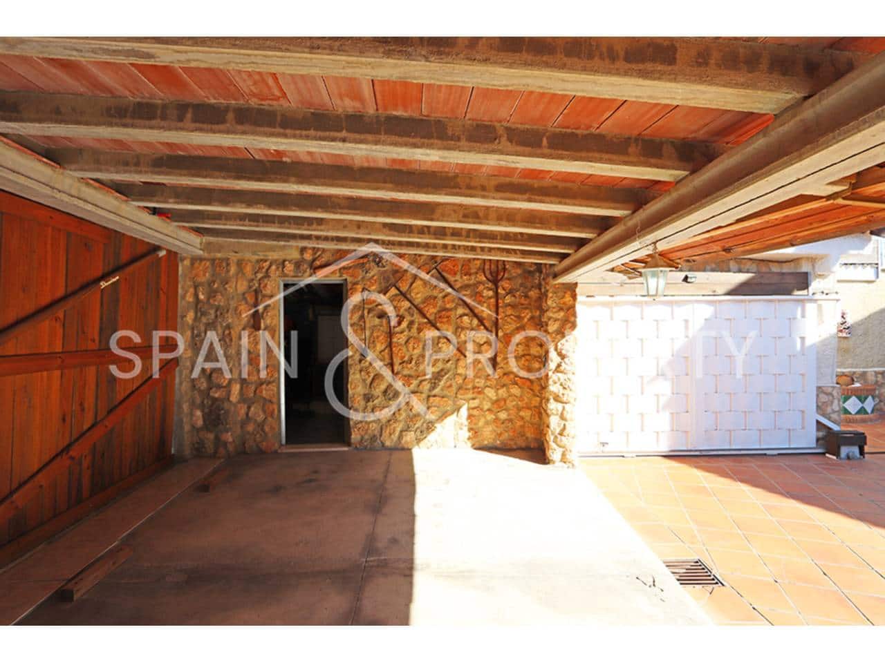 3 soveværelse Villa til salg i Montserrat med swimmingpool - € 349.000 (Ref: 9352975)