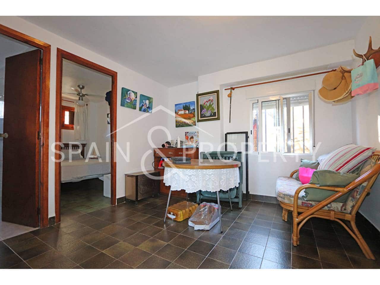 5 soverom Villa til salgs i Turis med svømmebasseng - € 339 000 (Ref: 9355451)