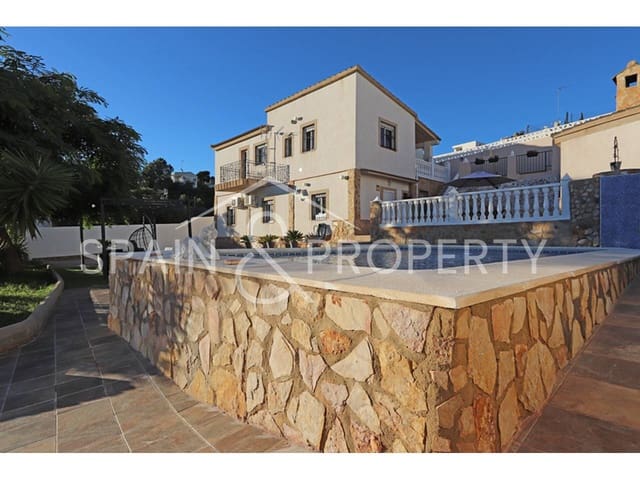 5 quarto Moradia para venda em Loriguilla com piscina - 395 000 € (Ref: 9395782)