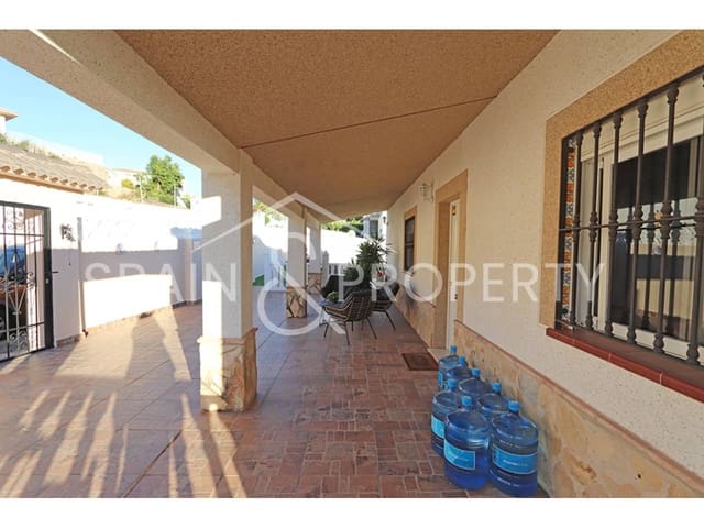 5 quarto Moradia para venda em Loriguilla com piscina - 395 000 € (Ref: 9395782)