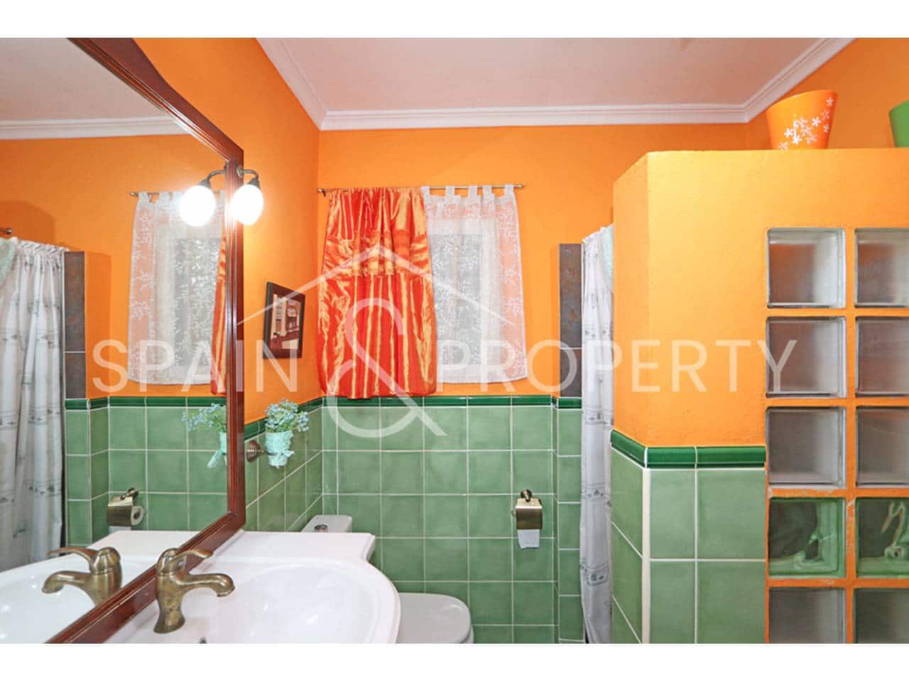 3 camera da letto Villa in vendita in Real con piscina - 210.000 € (Rif: 9395783)