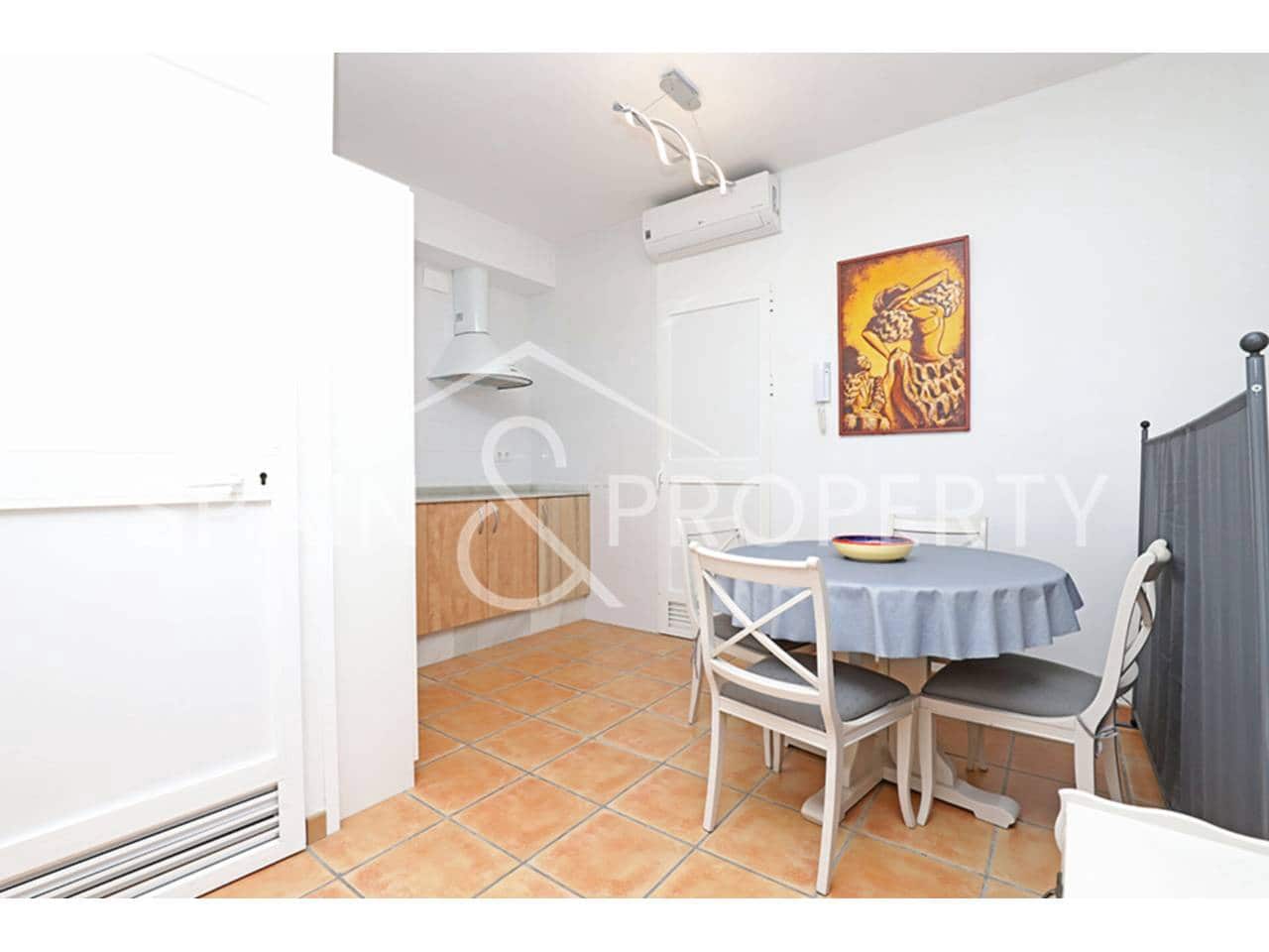 4 soveværelse Villa til salg i Montserrat med swimmingpool - € 280.000 (Ref: 9402991)