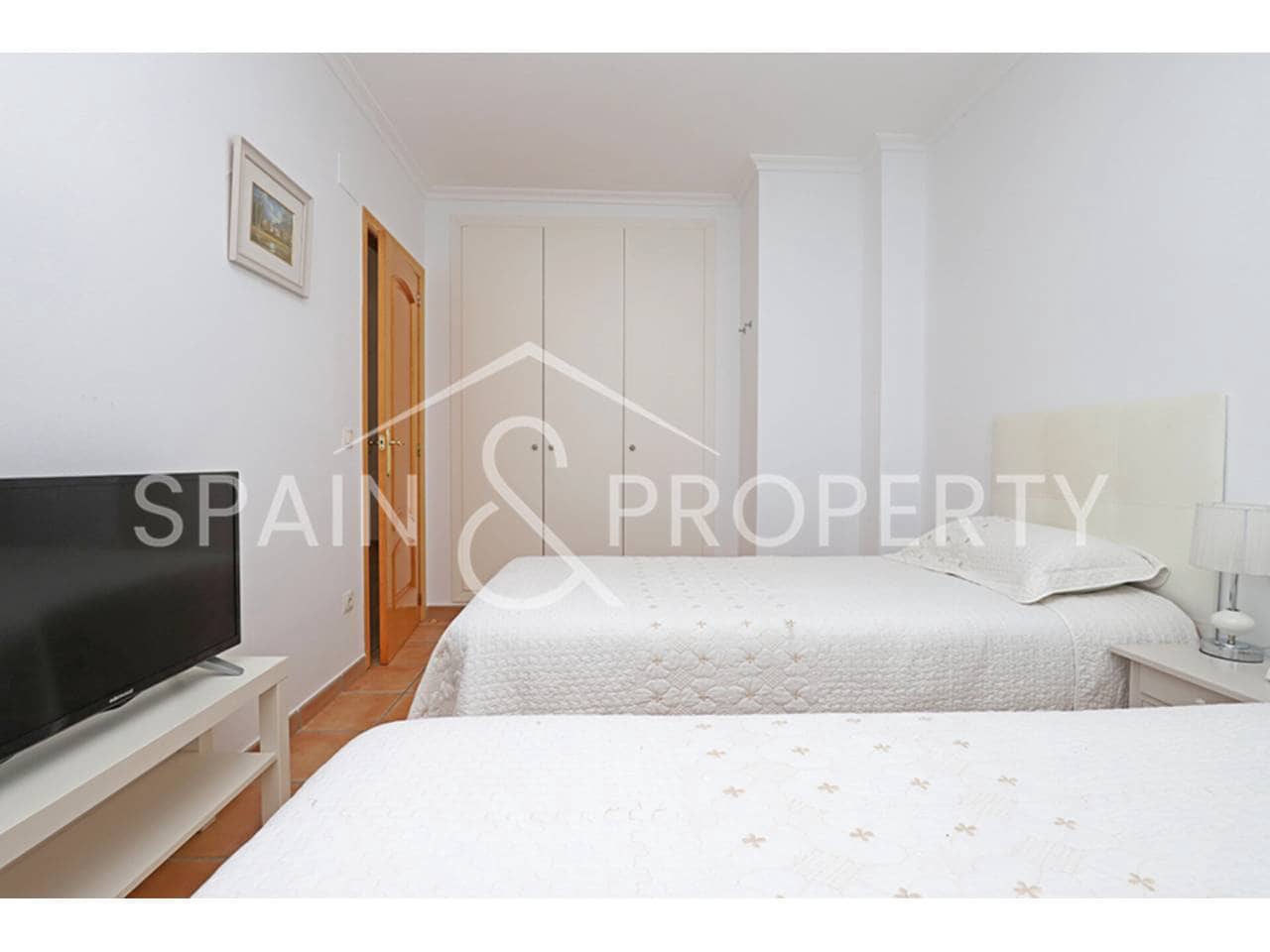 4 soveværelse Villa til salg i Montserrat med swimmingpool - € 280.000 (Ref: 9402991)