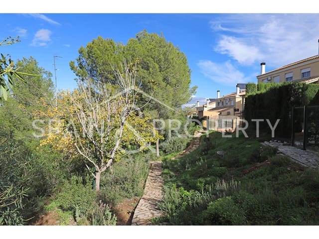 4 soveværelse Villa til salg i Montserrat med swimmingpool - € 280.000 (Ref: 9402991)