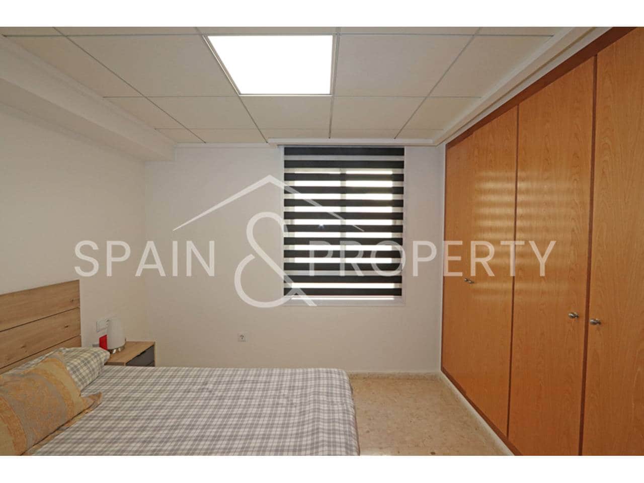 3 slaapkamer Penthouse te koop in Montroy met garage - € 215.000 (Ref: 9405933)