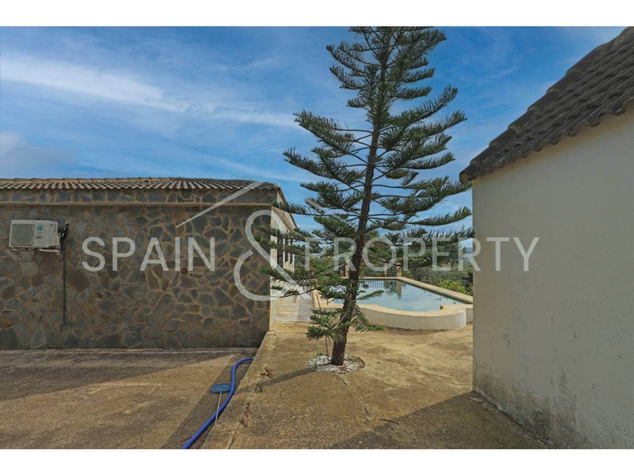 3 soveværelse Villa til salg i Montroy med swimmingpool - € 220.000 (Ref: 9405934)