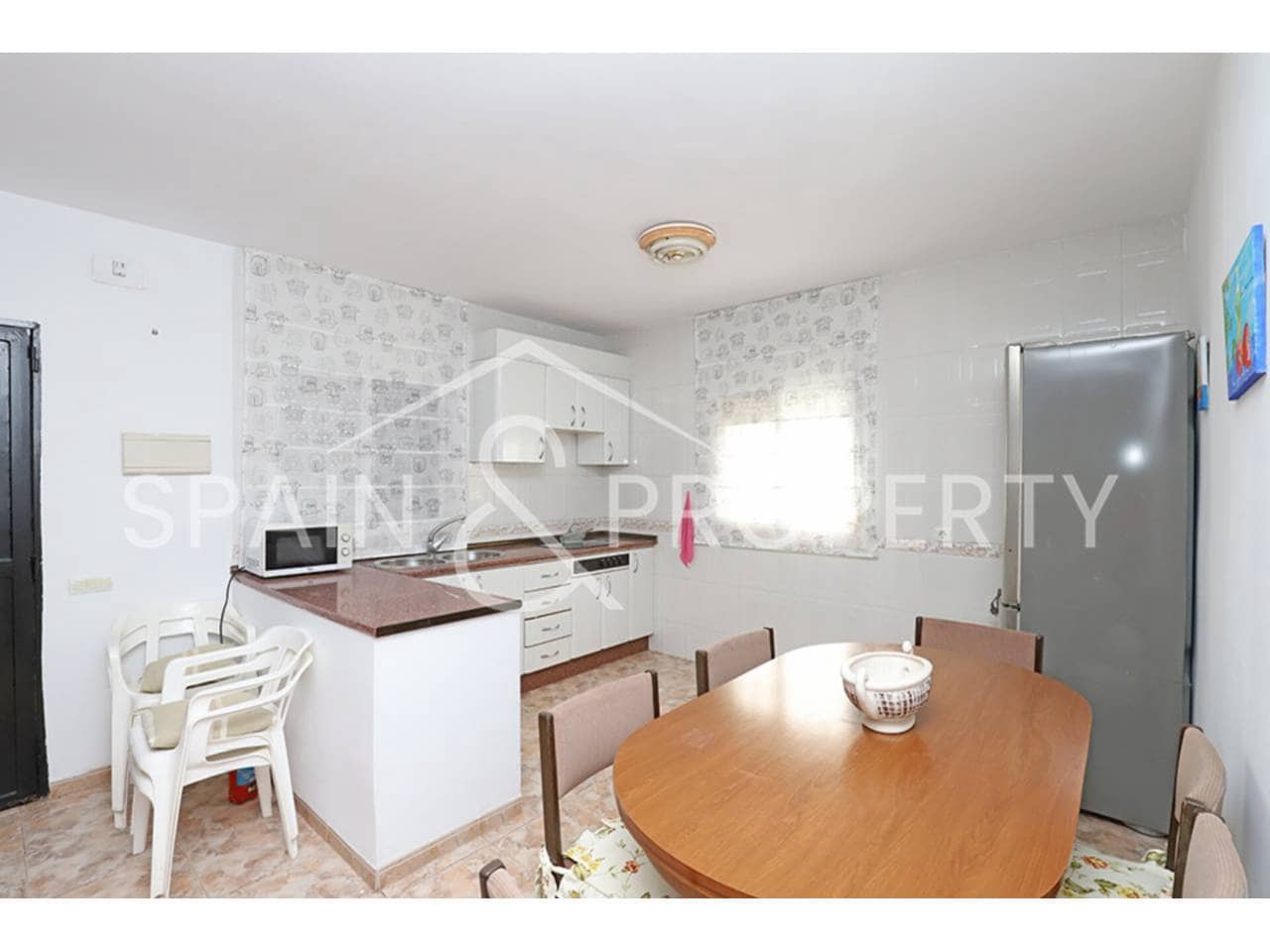 3 soveværelse Villa til salg i Montroy med swimmingpool - € 220.000 (Ref: 9405934)