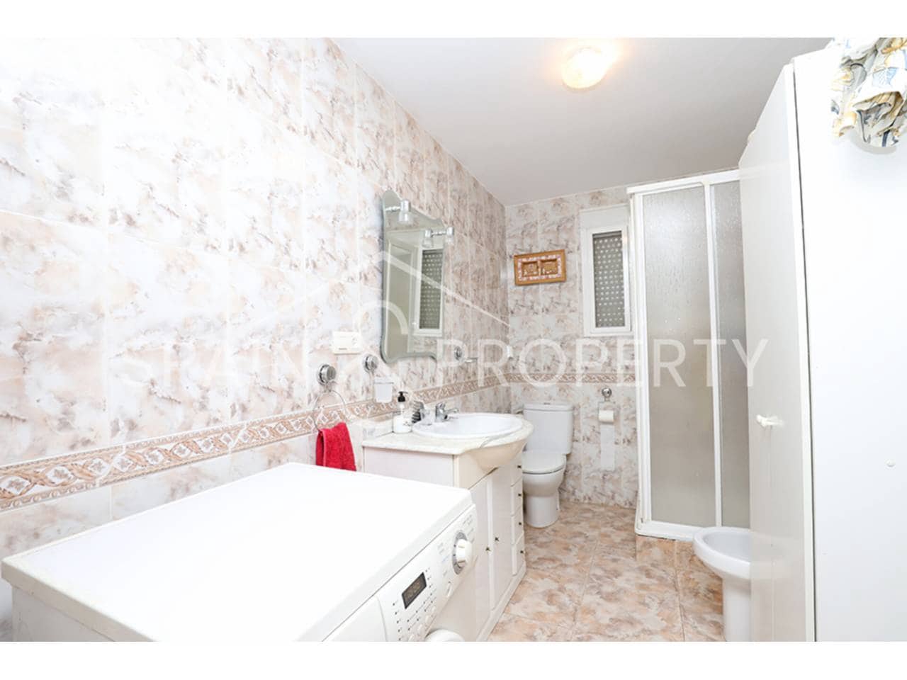 3 soveværelse Villa til salg i Montroy med swimmingpool - € 220.000 (Ref: 9405934)