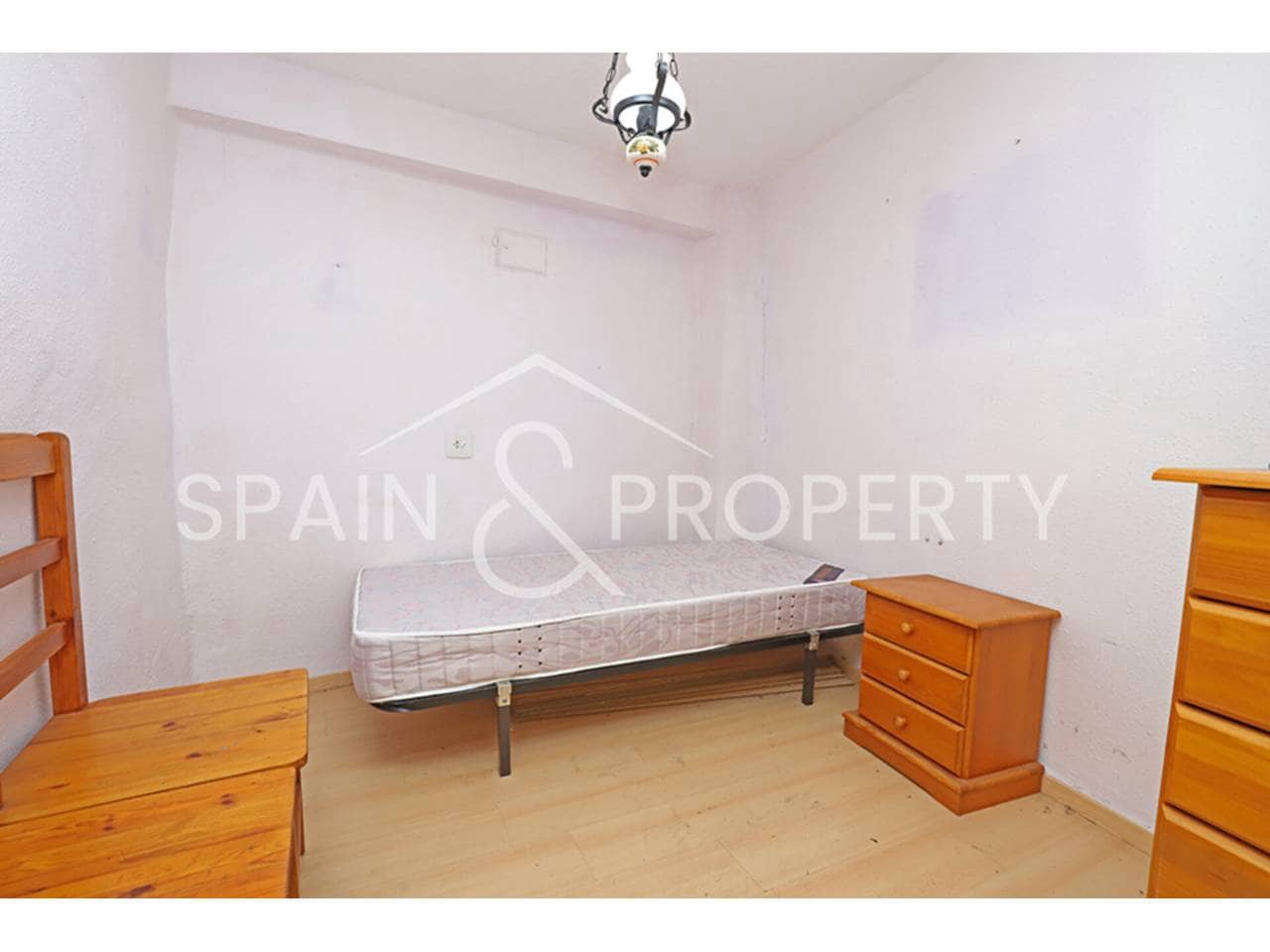 2 bedroom Townhouse for sale in Macastre - € 48,000 (Ref: 9413461)