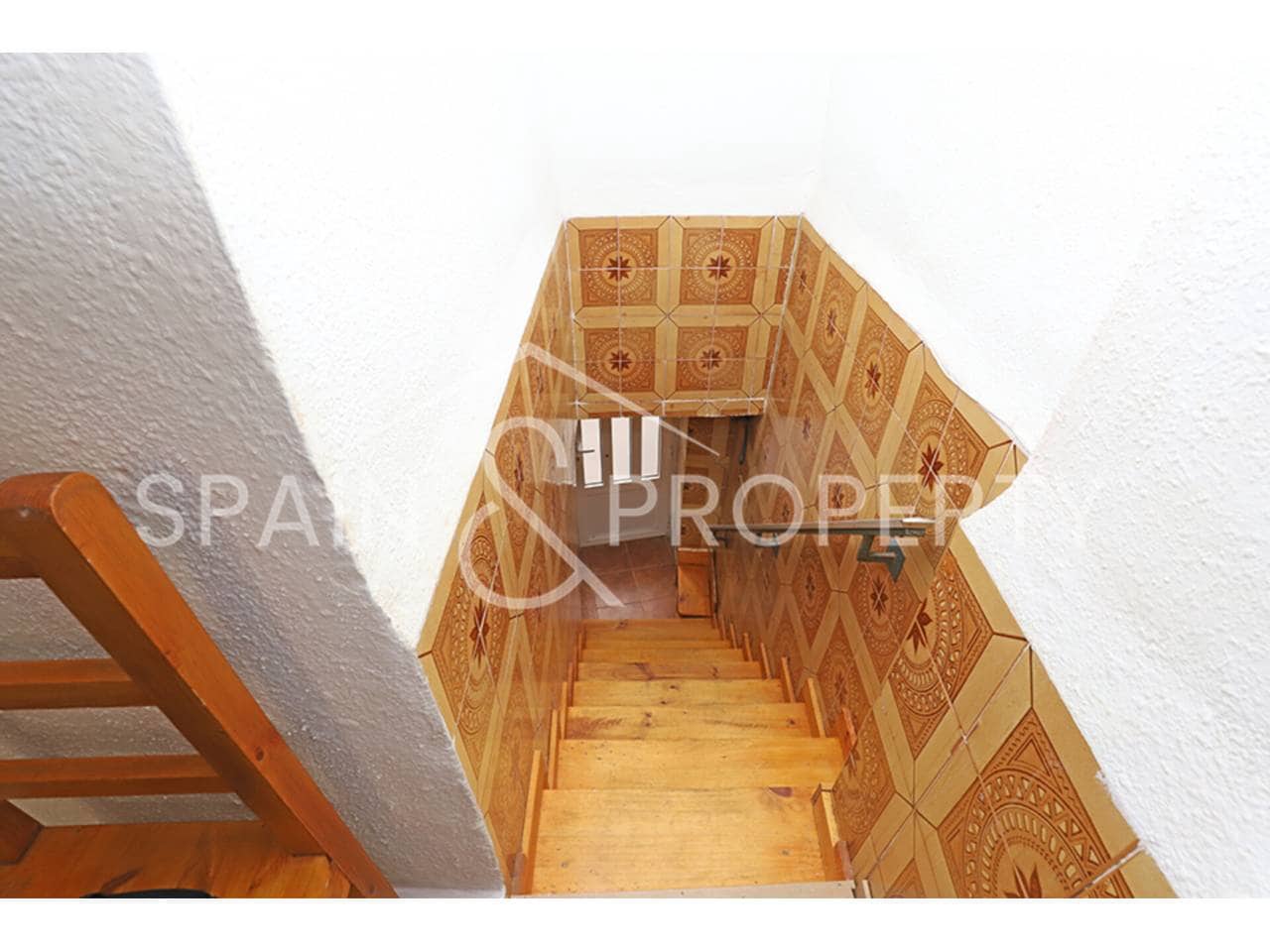 2 bedroom Townhouse for sale in Macastre - € 48,000 (Ref: 9413461)