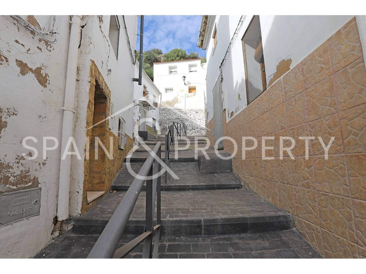 2 bedroom Townhouse for sale in Macastre - € 48,000 (Ref: 9413461)