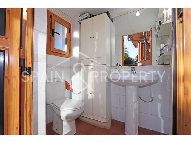 4 soveværelse Villa til salg i Montserrat med swimmingpool garage - € 550.000 (Ref: 9418822)