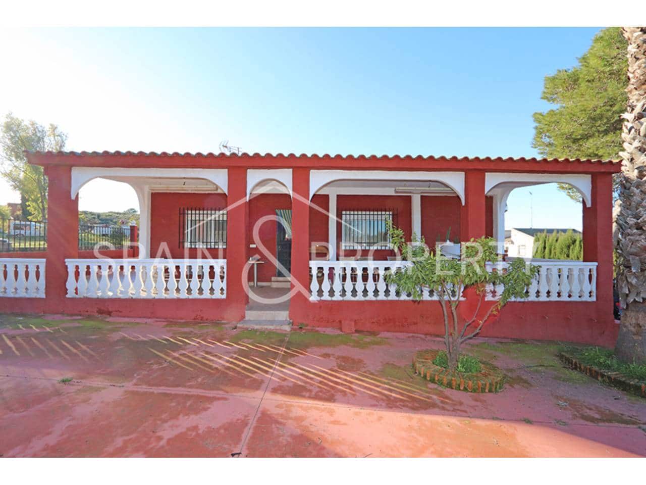 Chalet de 3 habitaciones en Montserrat en venta con piscina garaje - 220.000 € (Ref: 9503707)