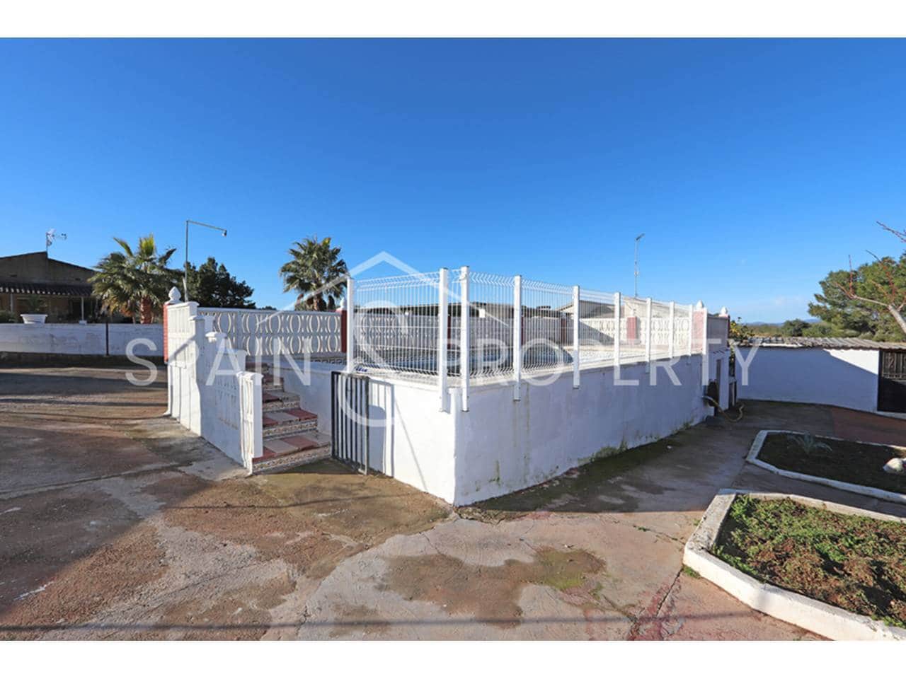 Chalet de 3 habitaciones en Montserrat en venta con piscina garaje - 220.000 € (Ref: 9503707)