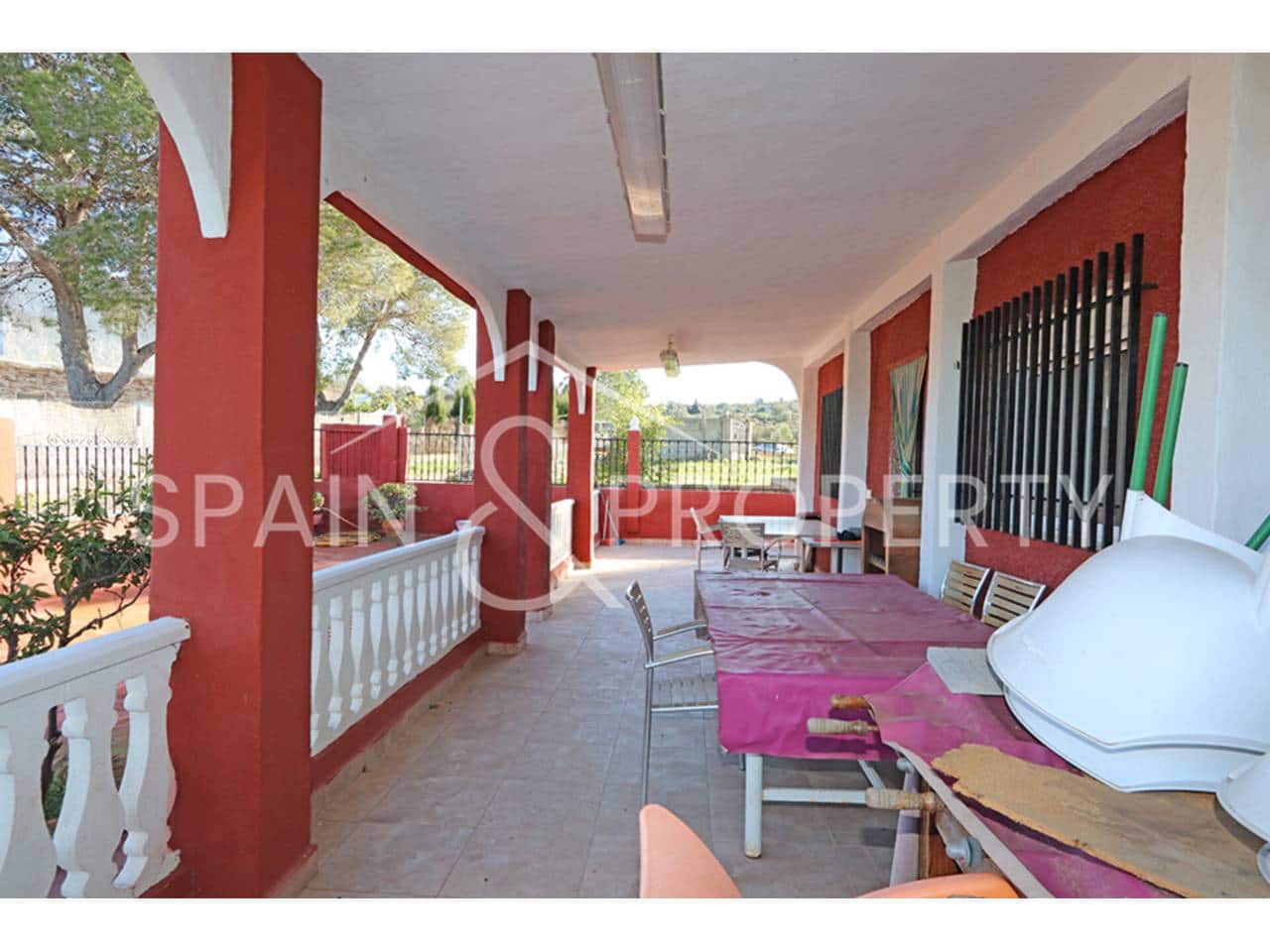 Chalet de 3 habitaciones en Montserrat en venta con piscina garaje - 220.000 € (Ref: 9503707)